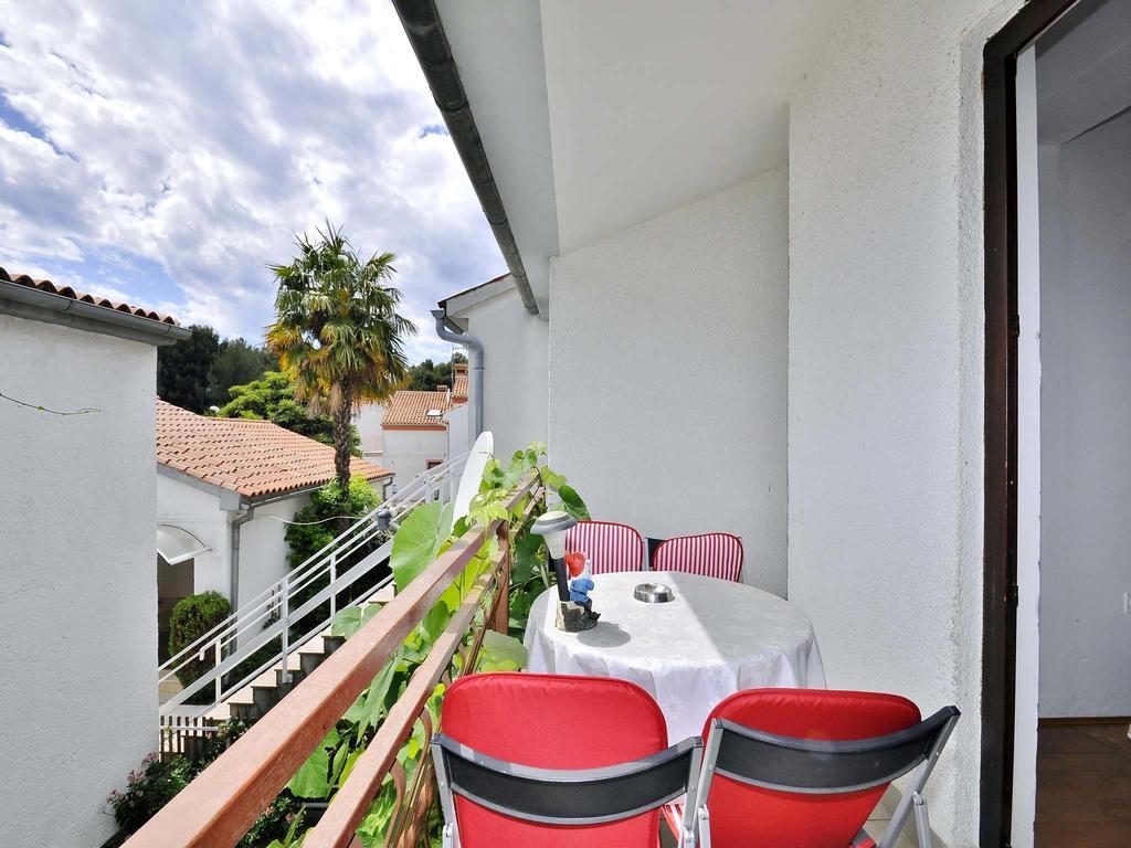 Apartments Mira 645 Porec Room photo